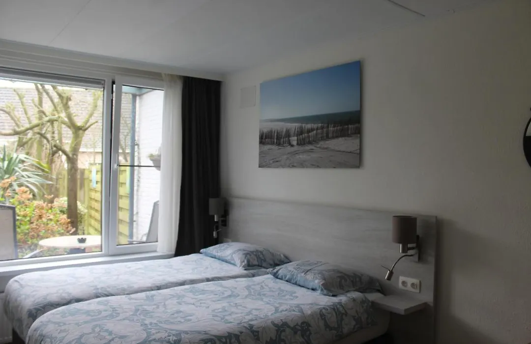 B&B Papillon-1